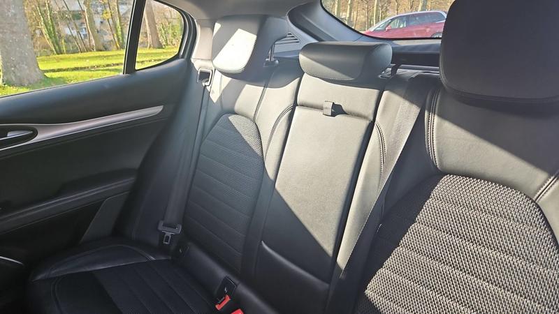 Alfa Romeo Stelvio 2.2 Jtd 180 Bva8 Super