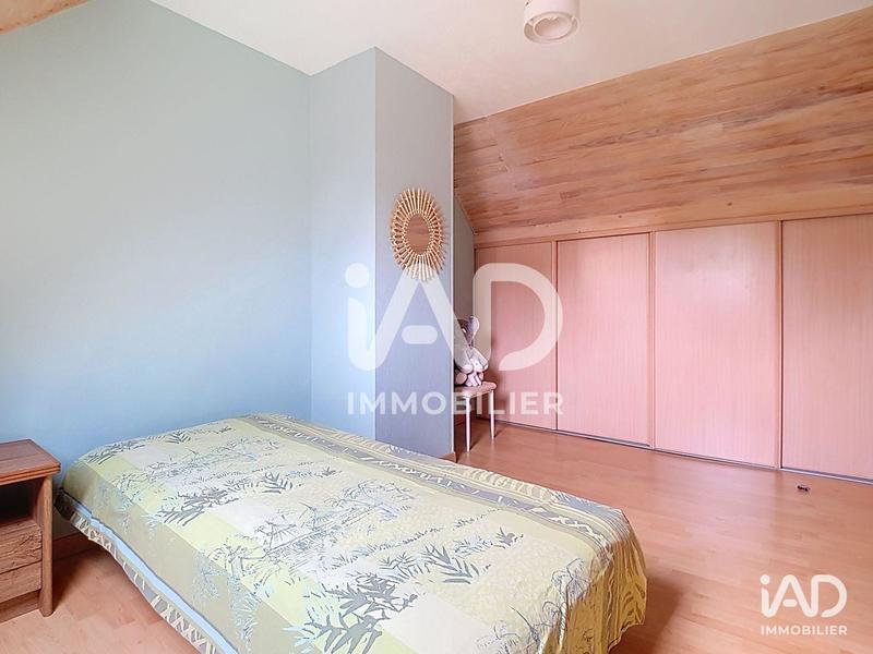 Maison - 96 m² - 5 pièces