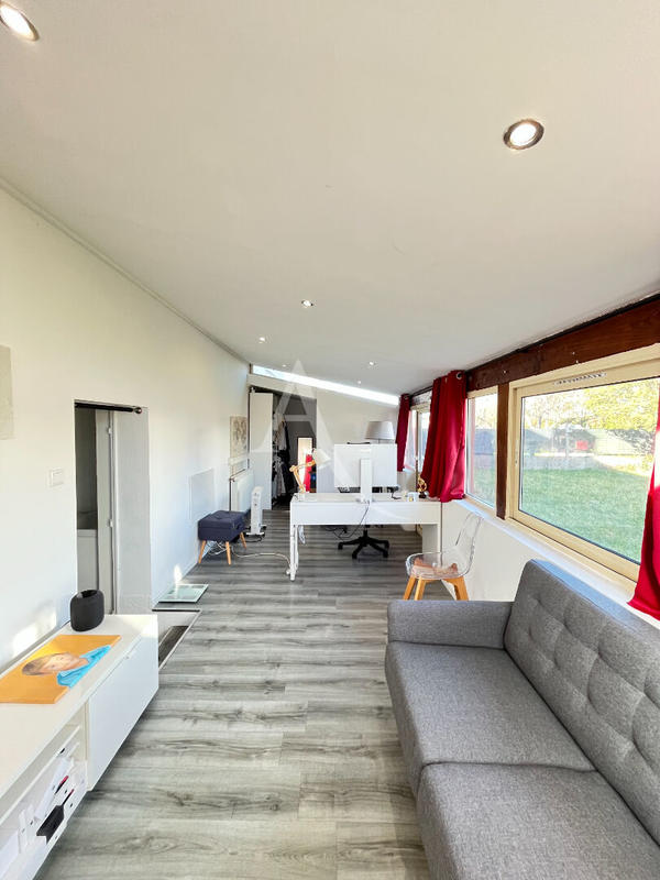 Maison - 83 m² - 4 pièces