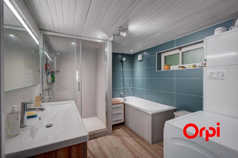 Maison - 293 m² - 5 pièces