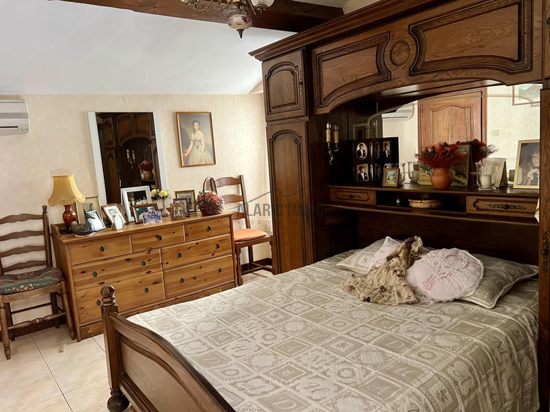 Maison de village - 93 m² - 6 pièces