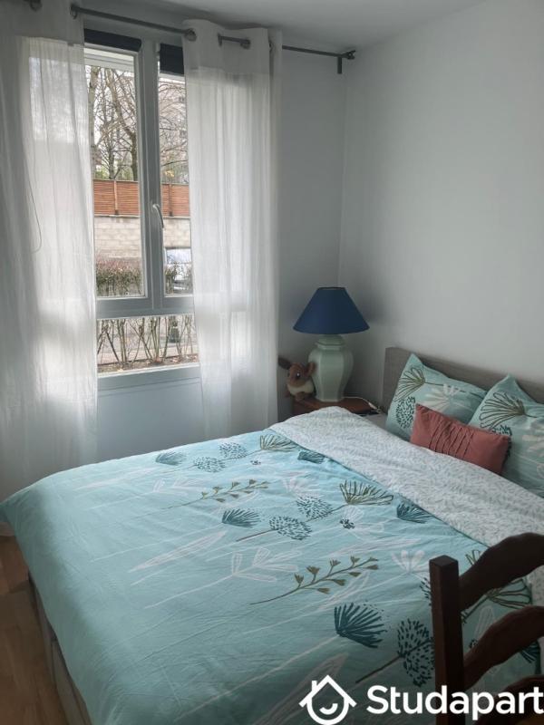 Chambre - 9 m² - 1 pièce