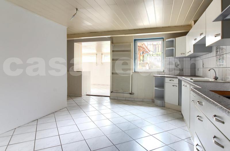 Maison - 300 m² - 5 pièces