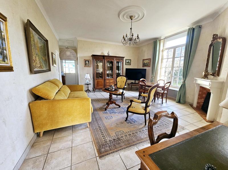 Maison - 86 m² - 6 pièces