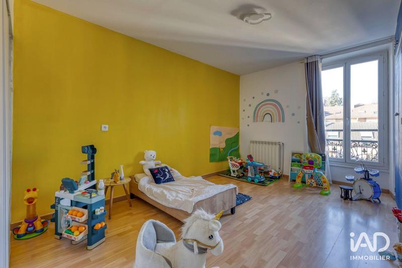 Appartement - 89 m² - 3 pièces