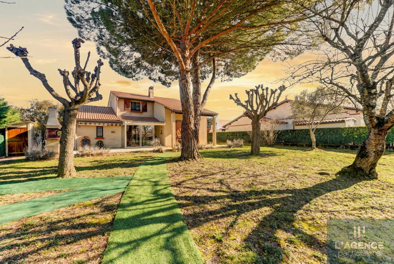 Maison - 98 m² - 4 pièces