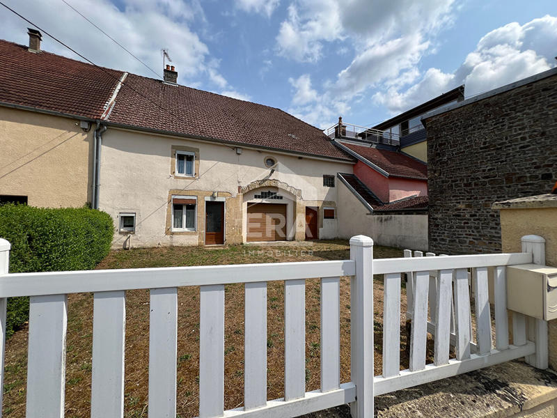 Maison - 106 m² - 3 pièces