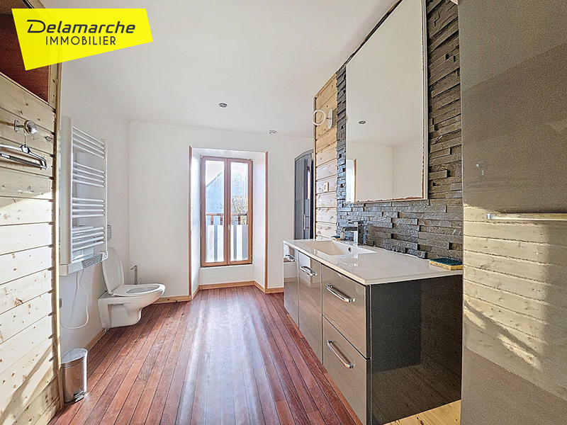 Maison - 108 m² - 3 pièces