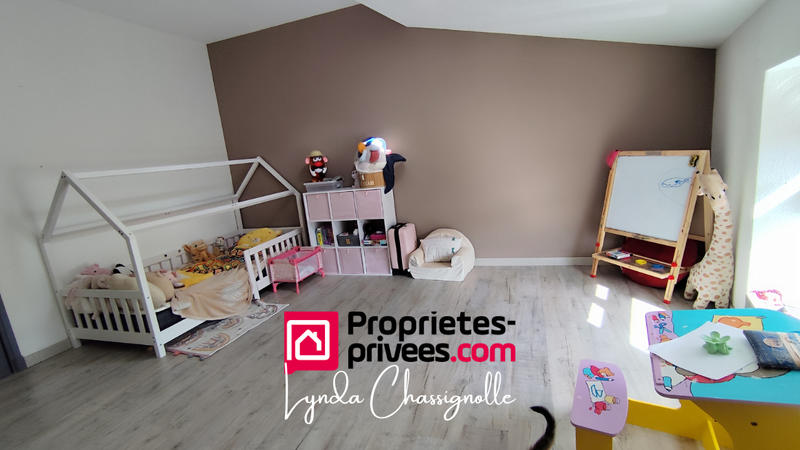 Appartement - 80 m² - 4 pièces