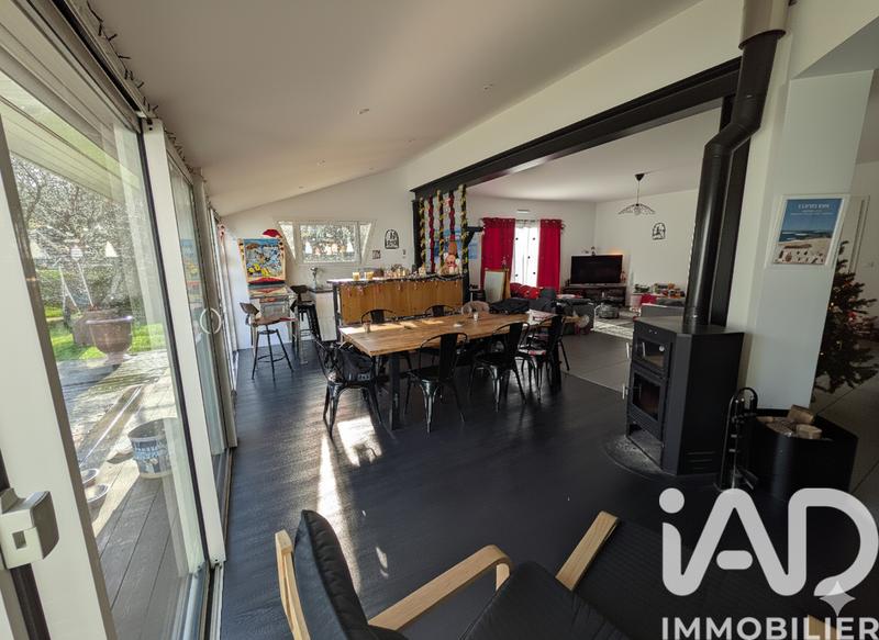 Maison - 190 m² - 5 pièces