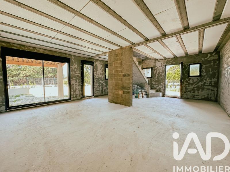 Maison - 83 m² - 4 pièces