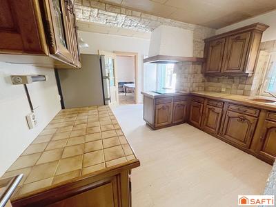 Maison - 181 m² - 6 pièces