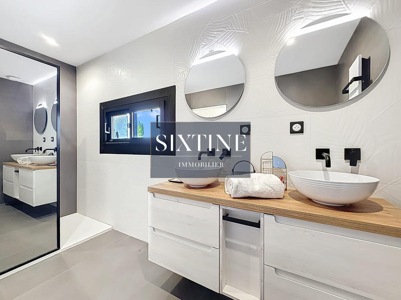 Maison ancienne - 150 m² - 6 pièces