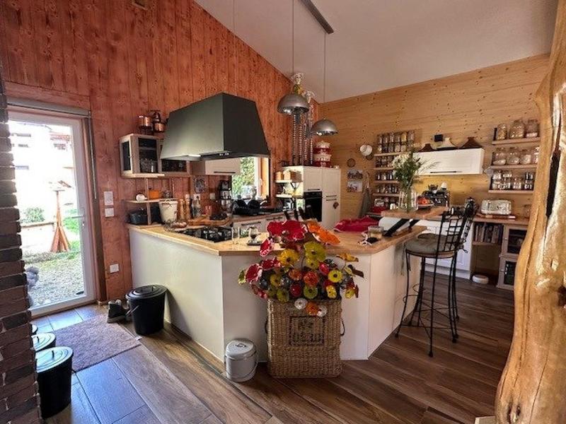 Maison - 188 m² - 10 pièces