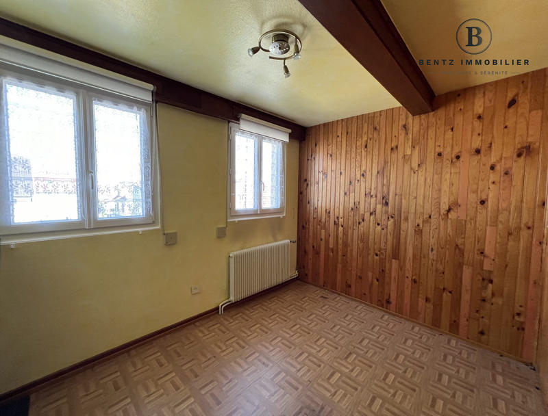 Maison - 137 m² - 6 pièces