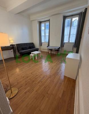 Appartement - 16 m² - 1 pièce