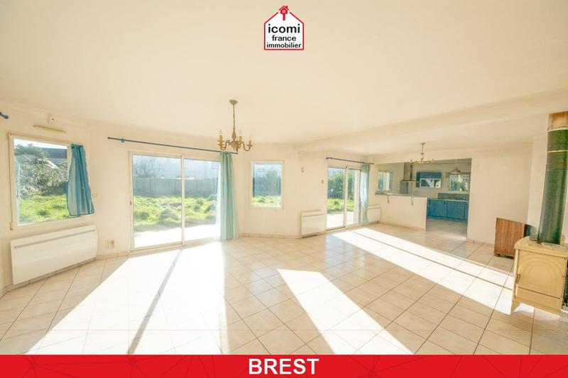 Maison - 200 m² - 5 pièces