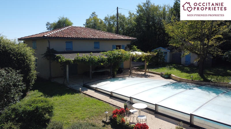 Maison - 163 m² - 5 pièces