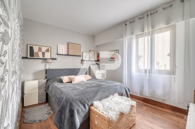 Appartement - 118 m² - 5 pièces