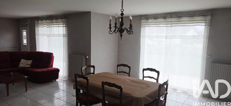 Maison - 122 m² - 4 pièces