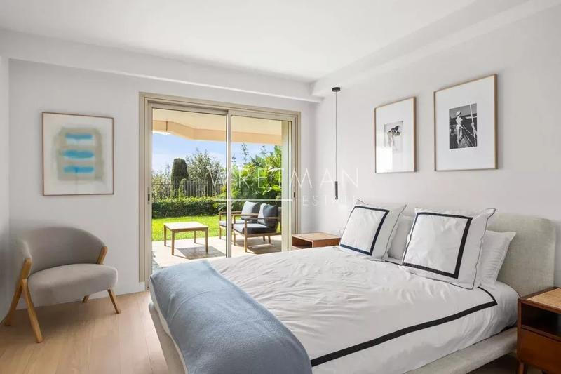 Villa - 315 m² - 7 pièces