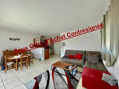 Appartement sur toit - 75 m² - 3 pièces