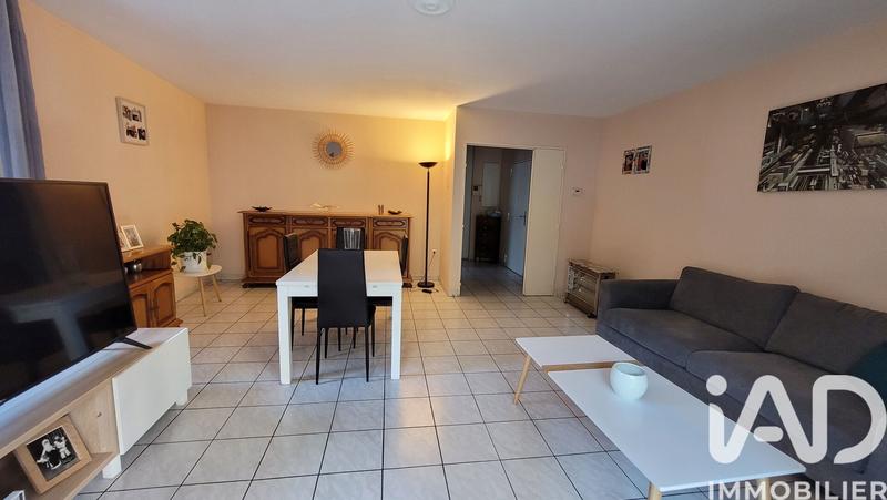 Appartement - 75 m² - 3 pièces
