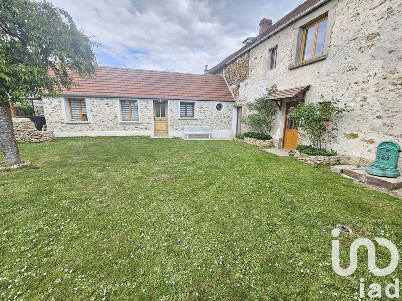Maison - 180 m² - 8 pièces