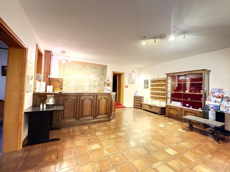 Local d'activités - 2 086 m²