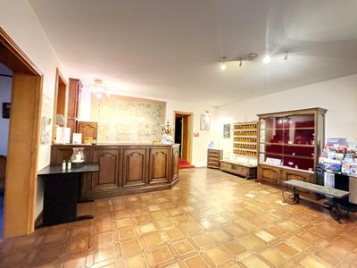 Local d'activités - 2 086 m²