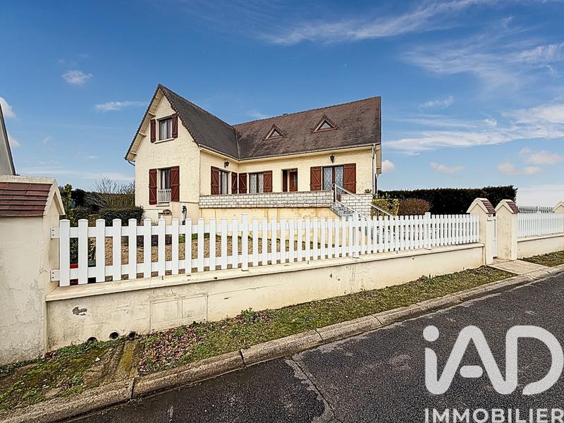 Maison - 178 m² - 8 pièces