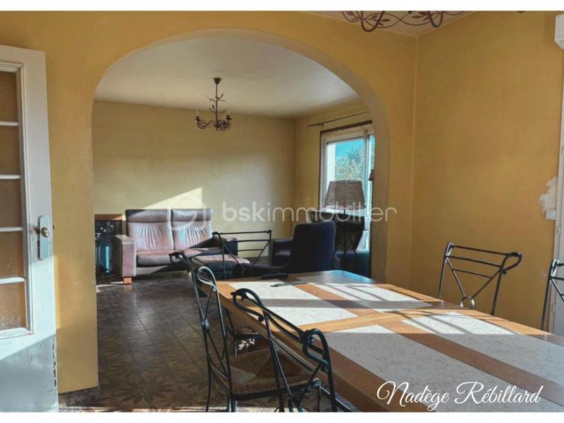 Maison - 133 m² - 8 pièces