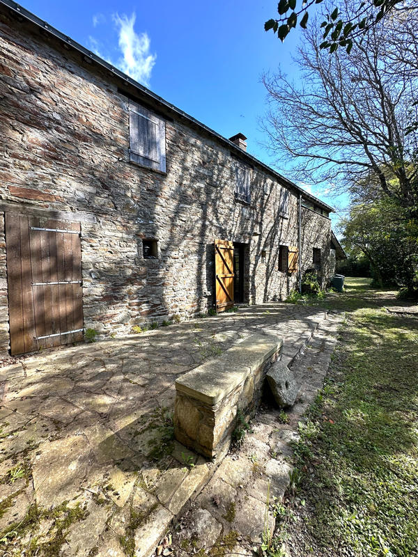 Villa - 201 m² - 7 pièces