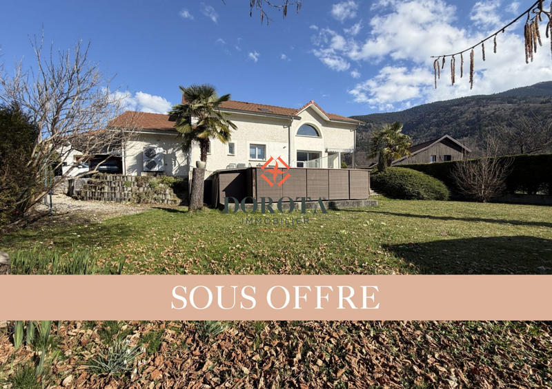 Maison - 164 m² - 5 pièces