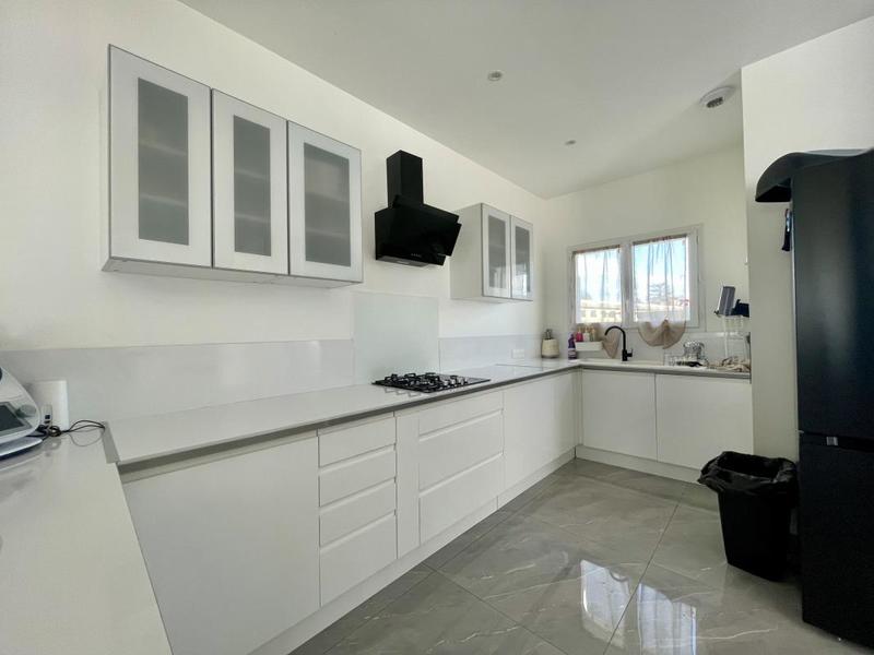 Maison - 121 m² - 4 pièces