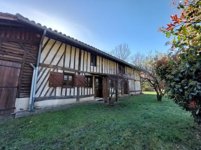 Maison - 180 m² - 6 pièces