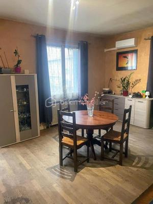 Maison de ville - 114 m² - 6 pièces