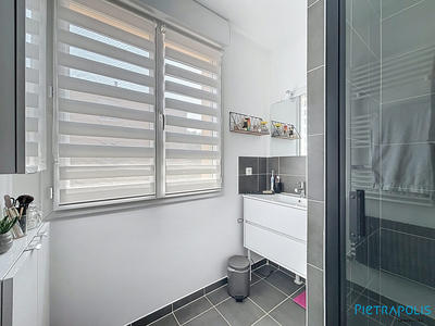 Duplex - 180 m² - 6 pièces