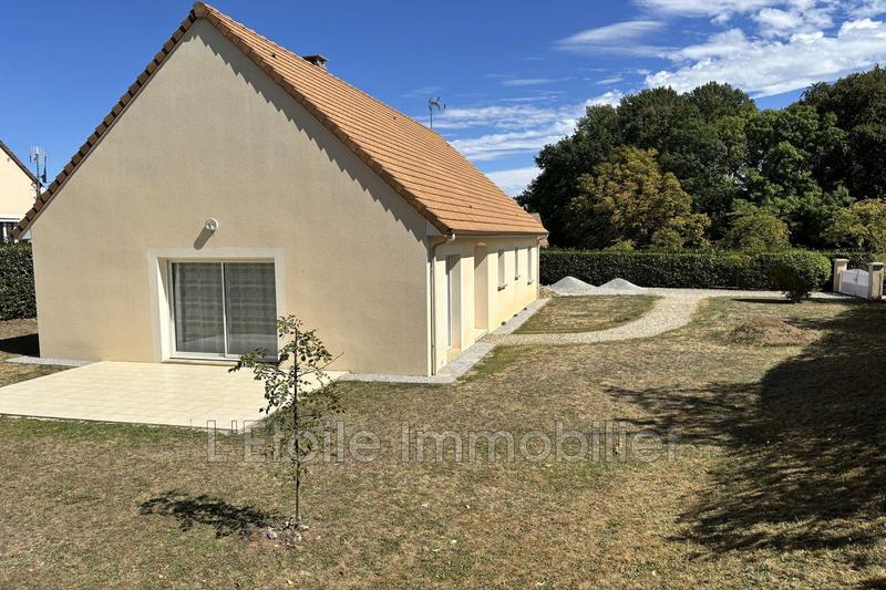 Maison - 102 m² - 4 pièces