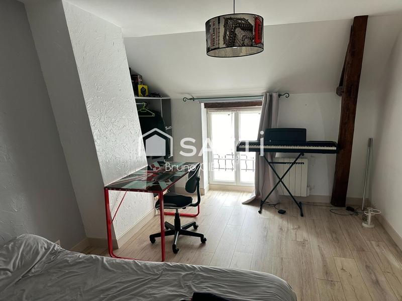 Maison - 143 m² - 5 pièces