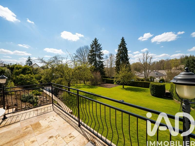 Maison - 141 m² - 7 pièces