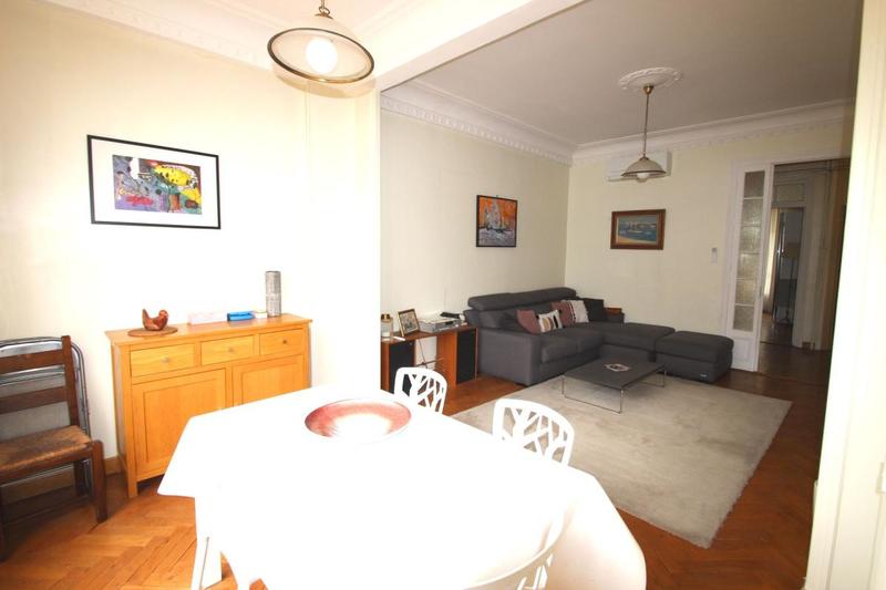 Appartement - 91 m² - 3 pièces