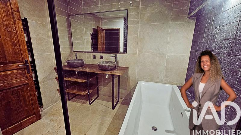 Maison - 190 m² - 5 pièces