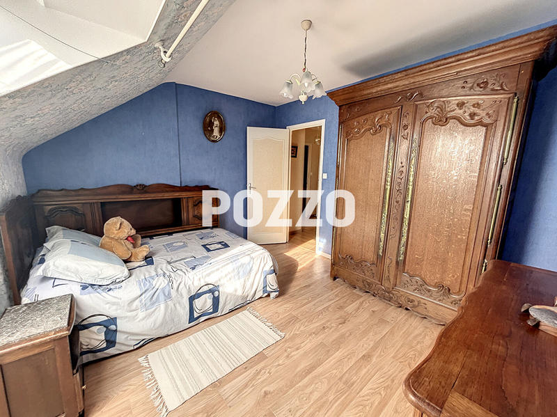 Maison - 102 m² - 5 pièces