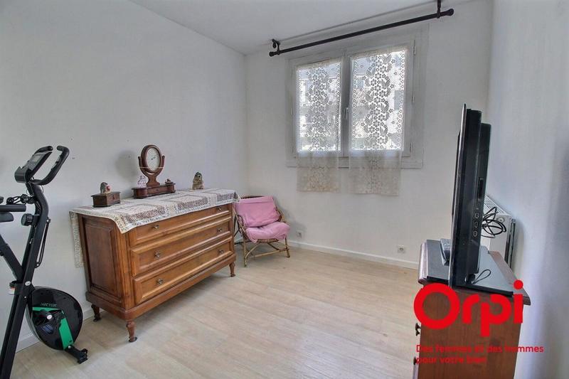 Appartement - 96 m² - 4 pièces