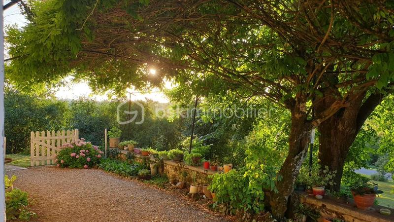 Maison ancienne - 143 m² - 6 pièces