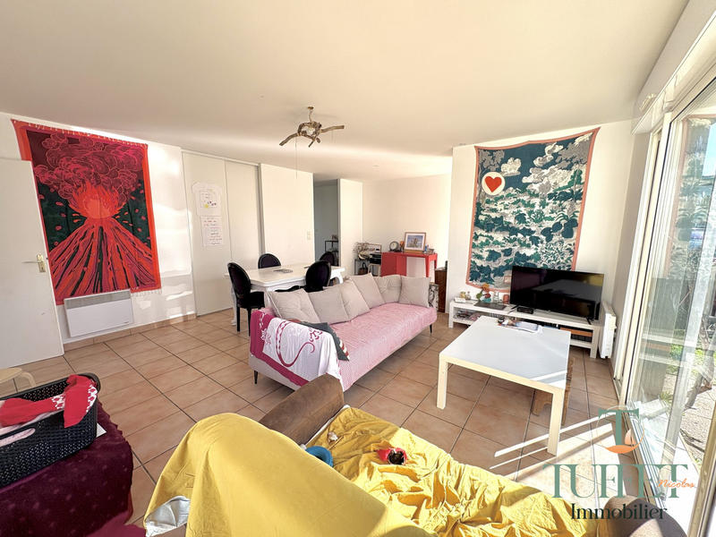 Maison - 97 m² - 4 pièces