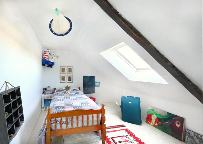 Maison - 218 m² - 12 pièces