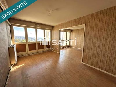 Appartement - 94 m² - 4 pièces