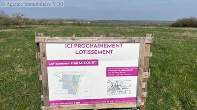 Terrain constructible - 657 m²